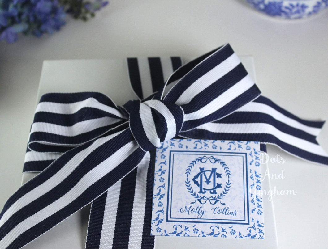 Monogram Enclosure Cards with Double Laurel Wreath / Chinoiserie Enclosure Cards / Grandmillenial Stationery